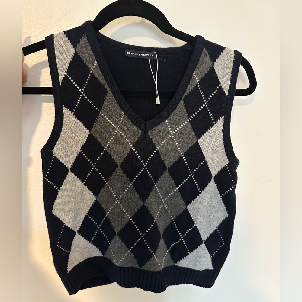 Brandy Melville Women's Argyle Sweater Vest - Black and Gray
